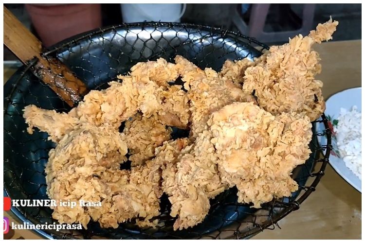 Rahasia Rasa Ayam Goreng yang Bikin Ngiler di Adipala